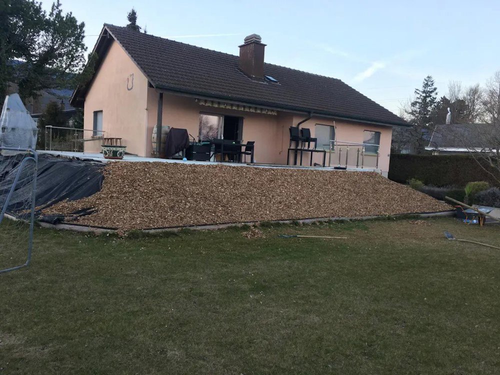 1 Zimmer Haus zu vermieten in Thielle - Bild 1/2
