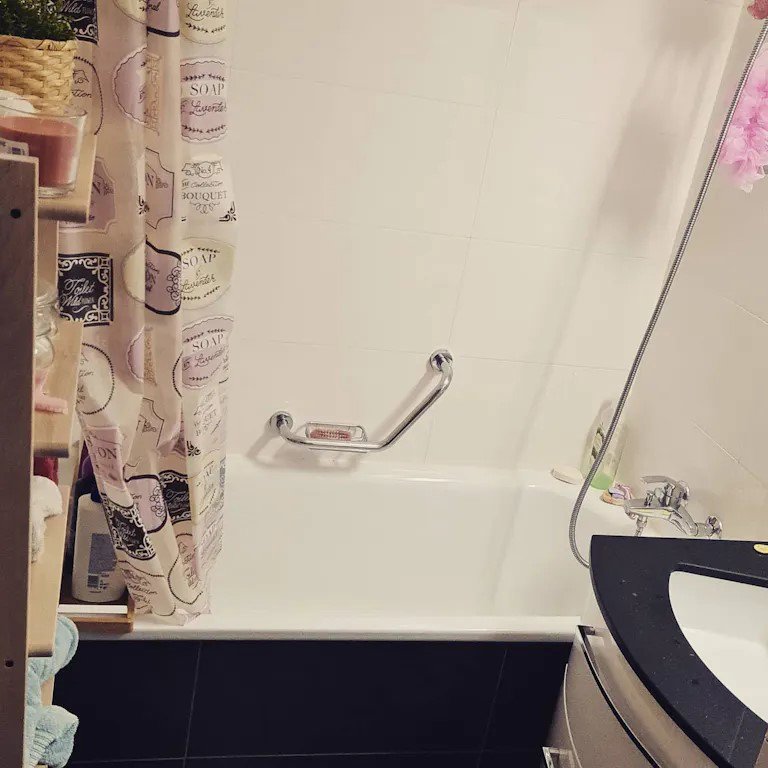 1 rooms Apartment for rent in Genf - image 1/5