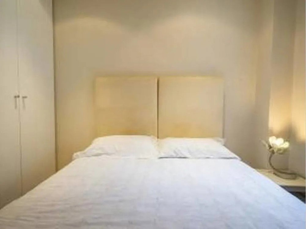 null rooms Apartment for rent in Ginevra - image 1/2