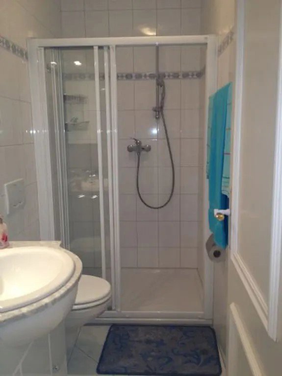 1 rooms House for rent in Buchs ZH - image 1/10