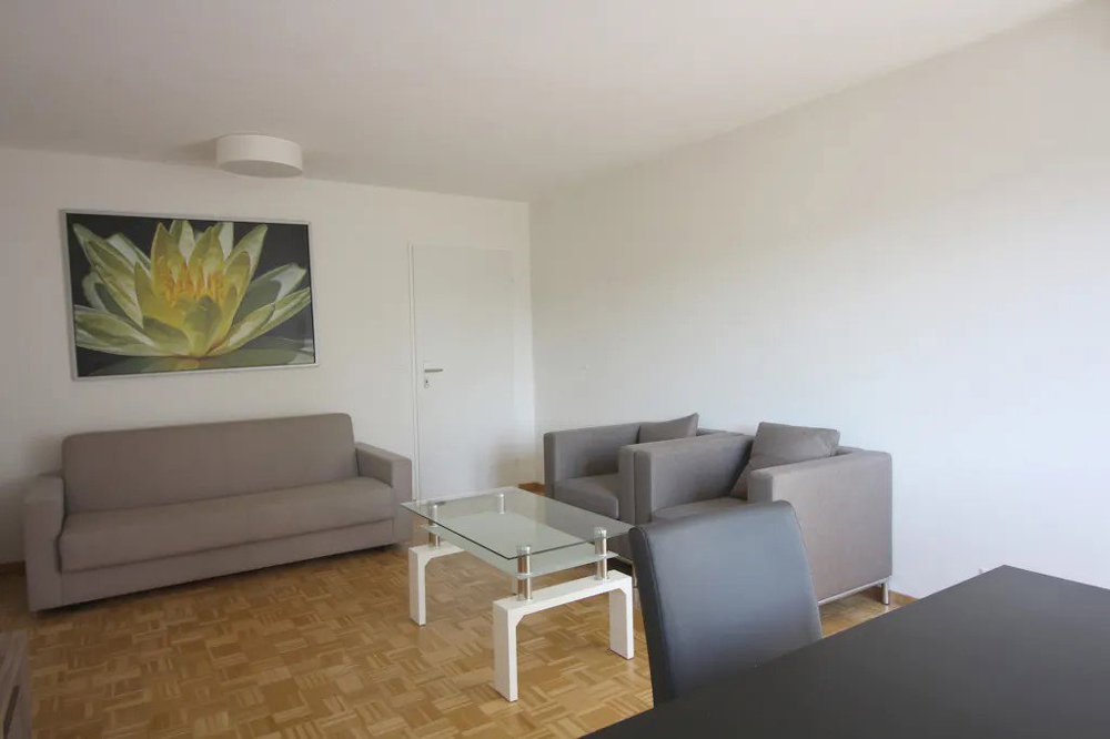 2 rooms Apartment for rent in Zürich - image 1/10