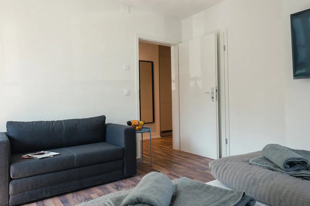 null rooms Apartment for rent in Zurigo - image 1/10