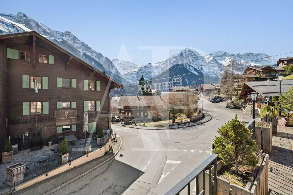 20 Zimmer Büro zum verkaufen in Champéry - Bild 1/6