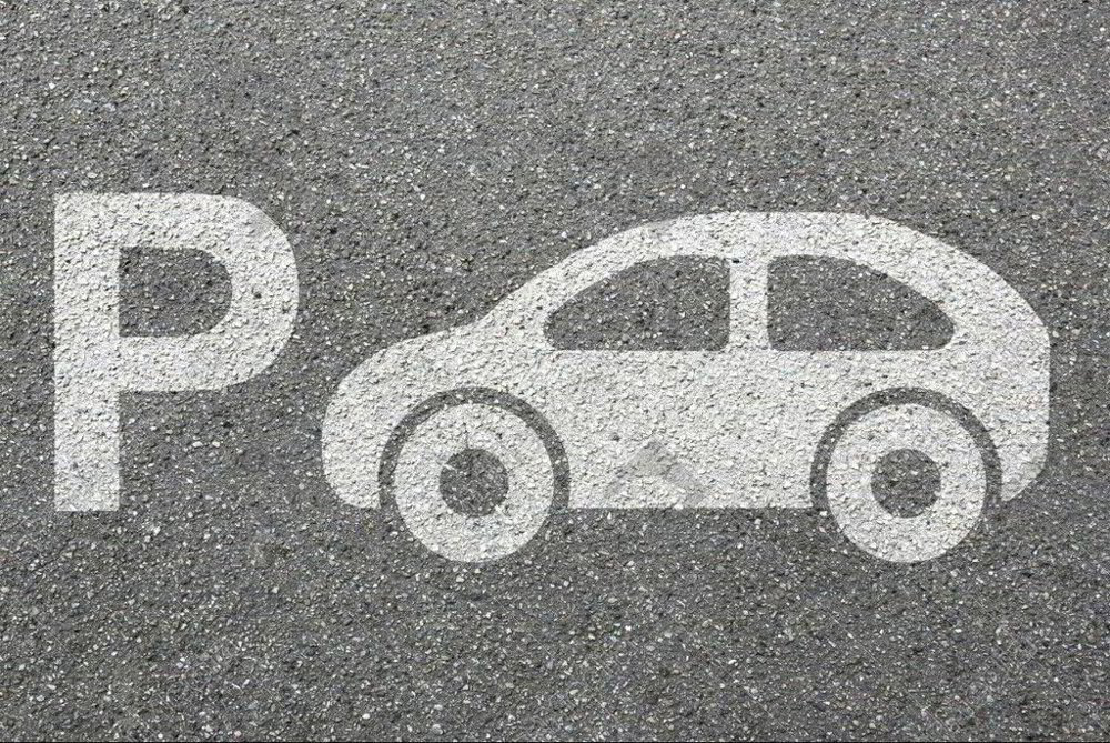 null Zimmer Parkplatz, Garage zu vermieten in Uster - Bild 1/1