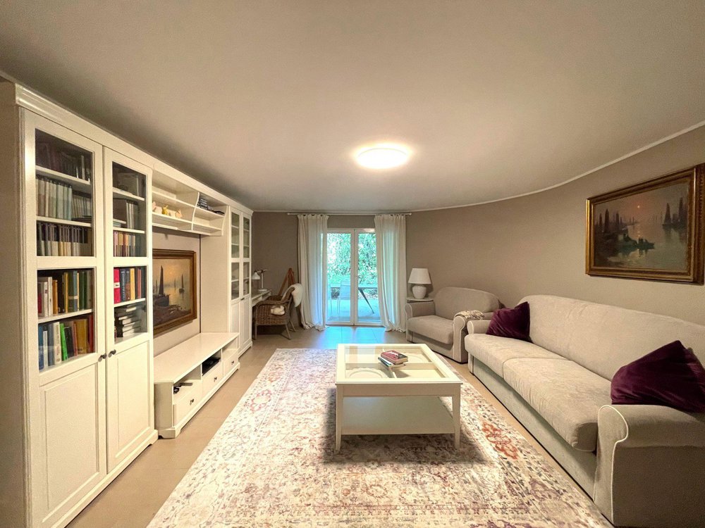 Maison 6 pièces à acheter à Savosa - image 1/13