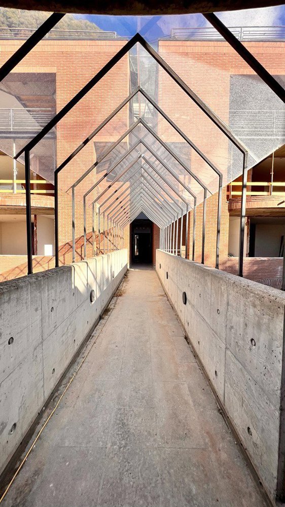 Casa di 4 locali in vendita a Lugano - immagine 1/4
