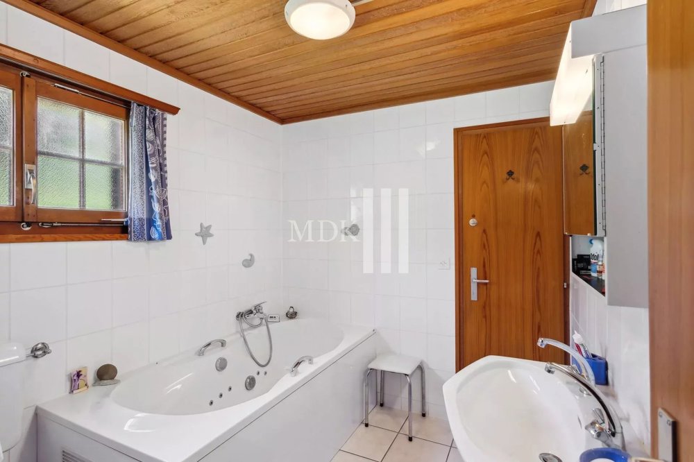 Maison 8 pièces à acheter à Val-d'Illiez - image 1/13