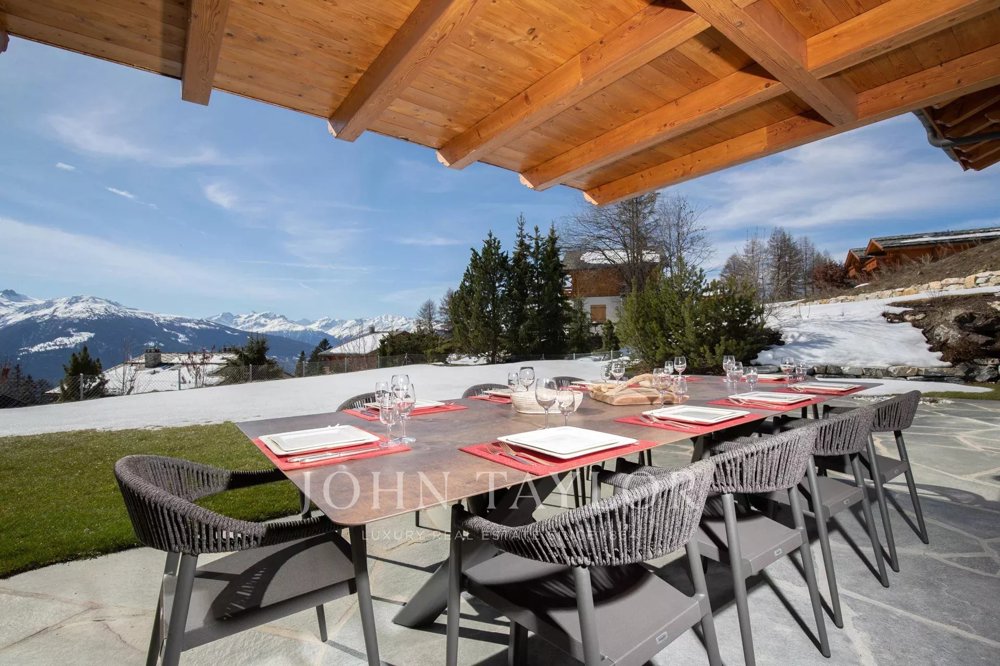 6 Zimmer Wohnung zu vermieten in Crans-Montana - Bild 1/10