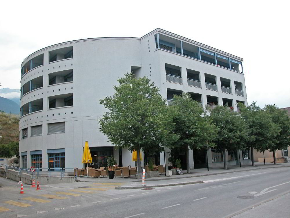 Parcheggio, garage di null locali in vendita a Sierre - immagine 1/1