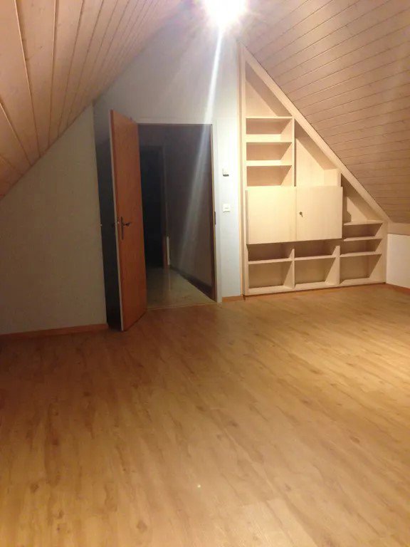 Appartement null pièces à louer à Burgdorf - image 1/6