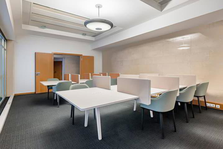 Bureau & Commerce null pièces à louer à Genève - image 1/13