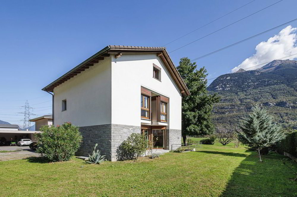 5.5 rooms House to buy in Lodrino - image 1/10