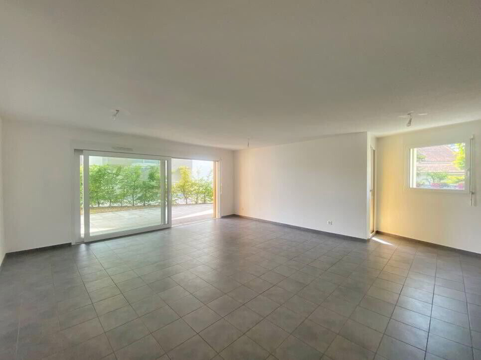 3.5 rooms Apartment to buy in Grandson - image 1/6
