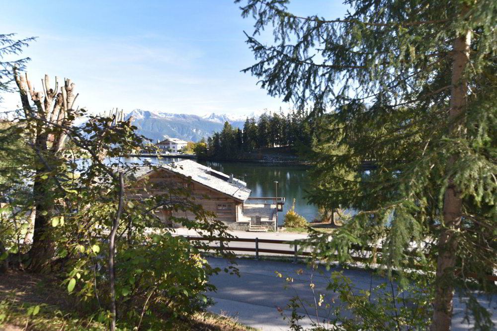 Maison 6.5 pièces à louer à Crans-Montana - image 1/16