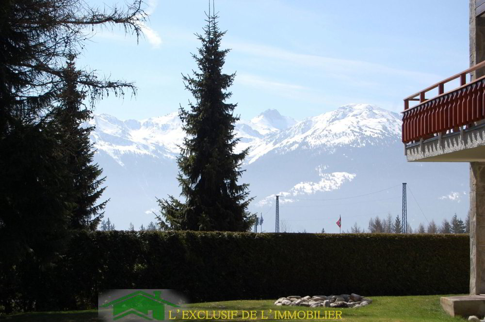 4.5 rooms Apartment for rent in Crans-Montana - image 1/12
