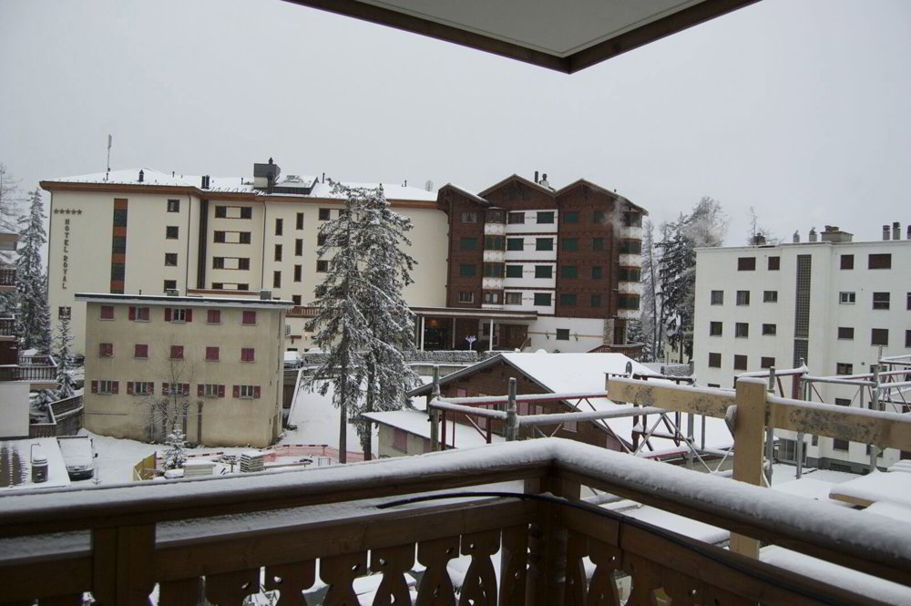 Appartement 3.5 pièces à louer à Crans-Montana - image 1/14