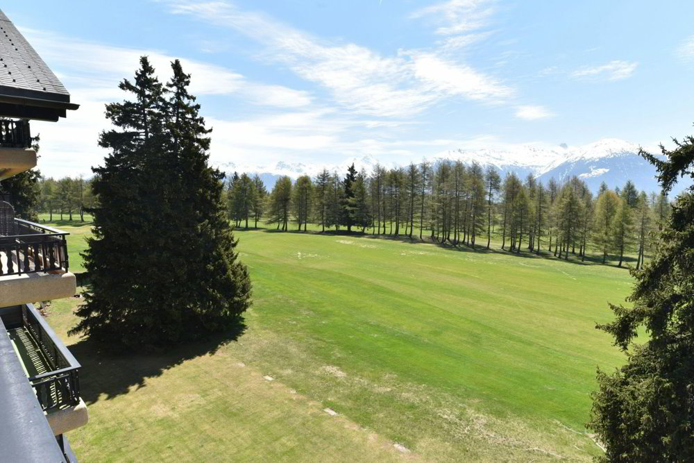 4.5 rooms Apartment for rent in Crans-Montana - image 1/14