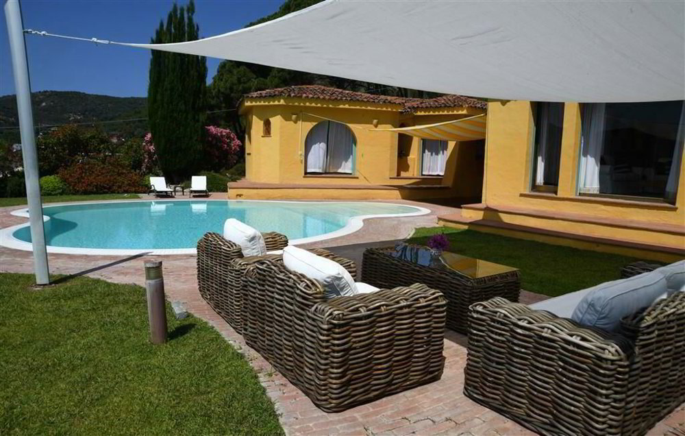 null rooms House to buy in Crans-Montana - image 1/11