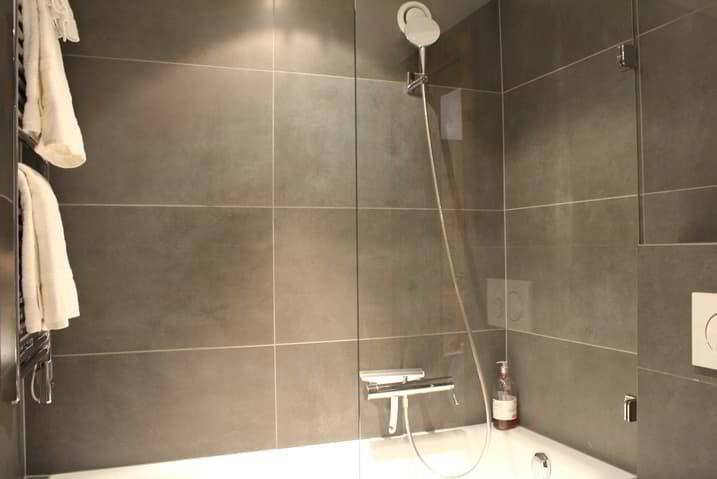 Appartamento di 4 locali in affitto a Crans-Montana - immagine 1/13