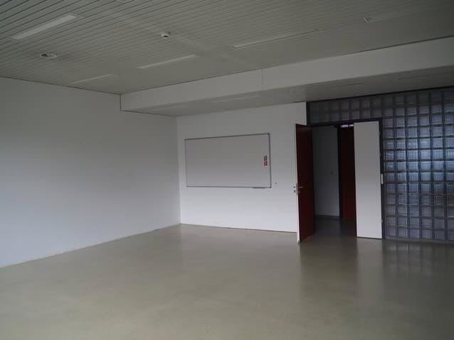 null rooms Office & Commercial for rent in Yverdon-les-Bains - image 1/2