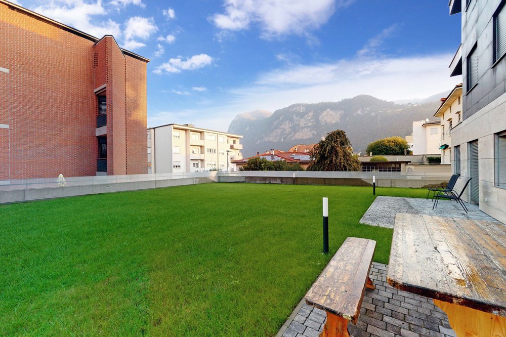 2 rooms Apartment for rent in Mendrisio - image 1/11