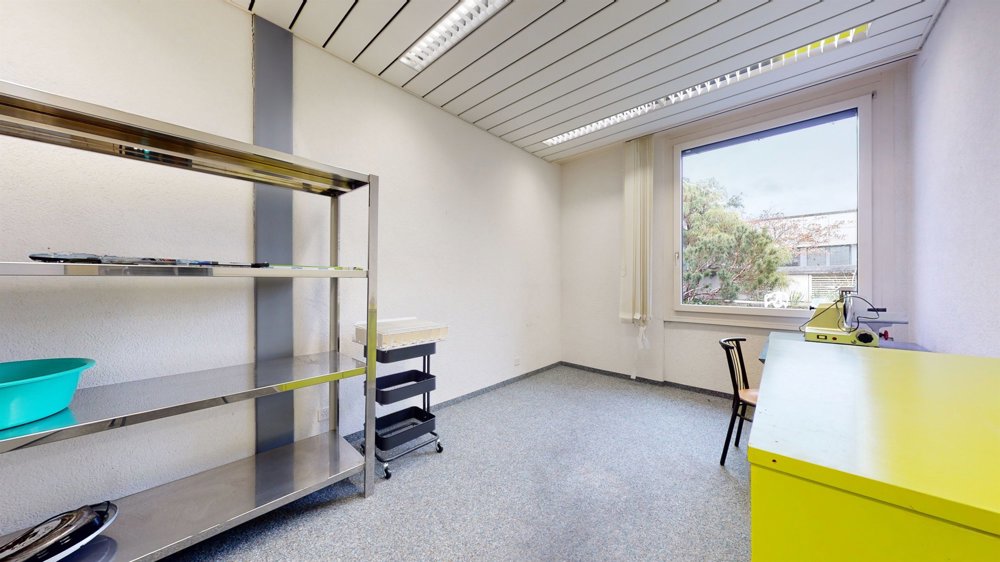 null Zimmer Büro zu vermieten in Oberentfelden - Bild 1/12