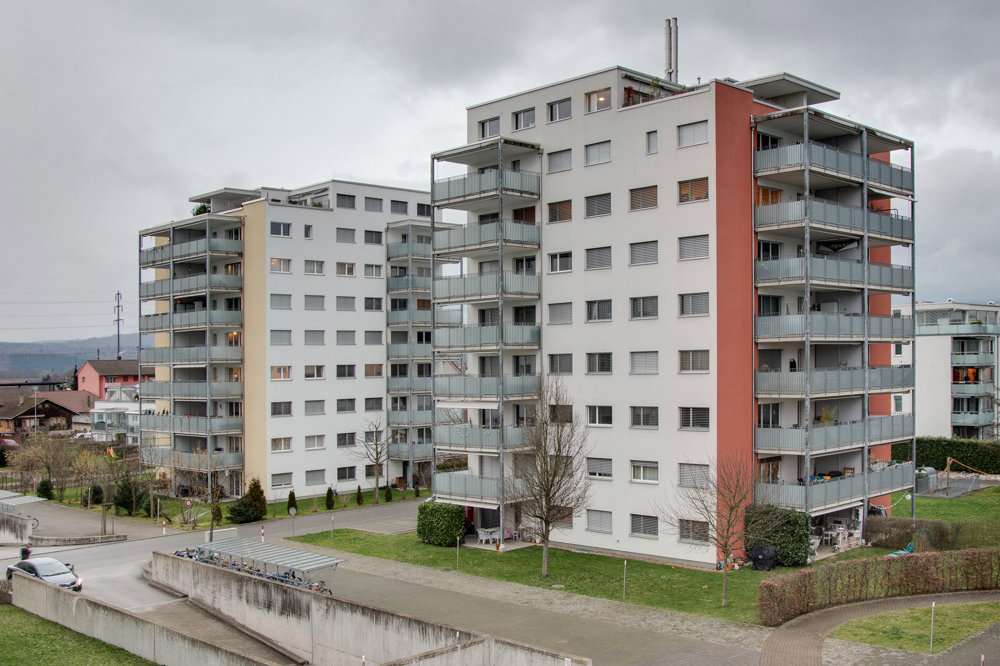 null rooms Car park, garage for rent in Möhlin - image 1/1