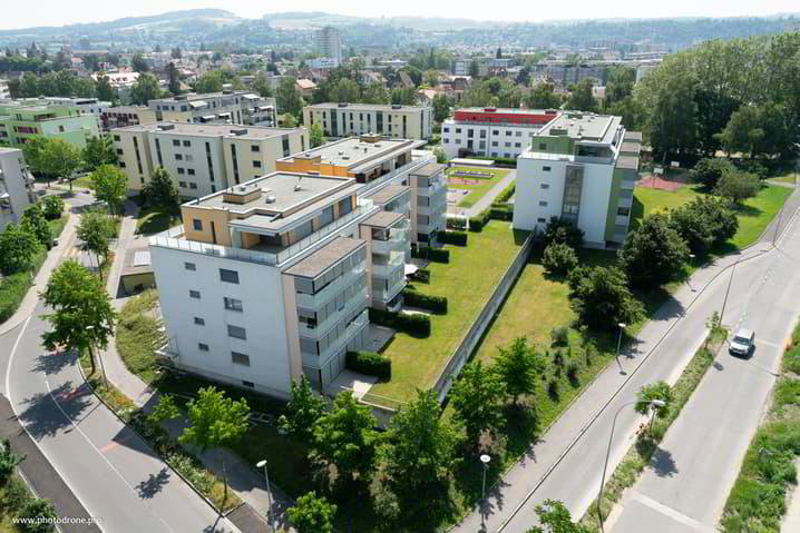 null rooms Car park, garage for rent in Yverdon-les-Bains - image 1/1