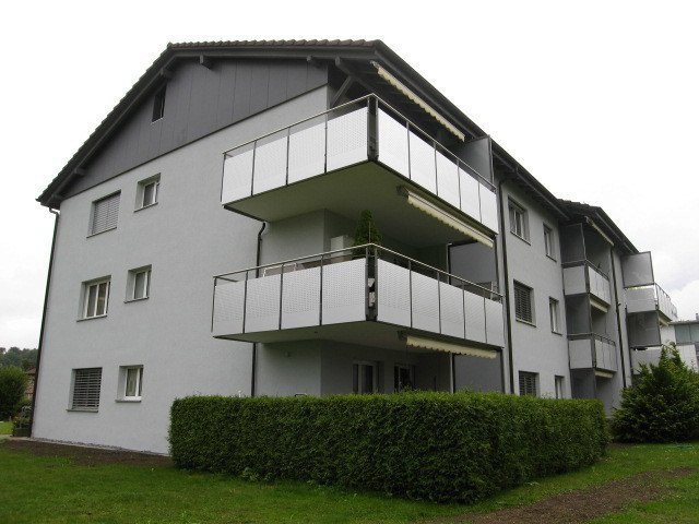 null rooms Car park, garage for rent in Fehraltorf - image 1/1