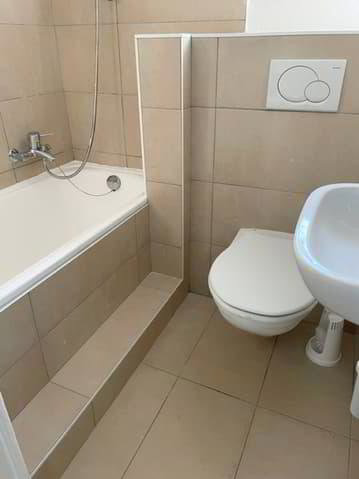 3 Zimmer Wohnung zu vermieten in Peseux - Bild 1/8