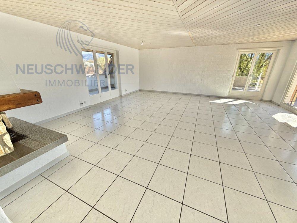 5 Zimmer Wohnung zum verkaufen in Courroux - Bild 1/13