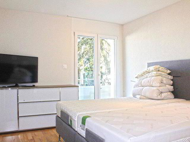 Appartement 3 pièces à acheter à Veytaux - image 1/6