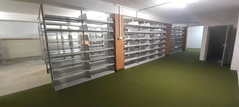 null Zimmer Büro zum verkaufen in Sion - Bild 1/12