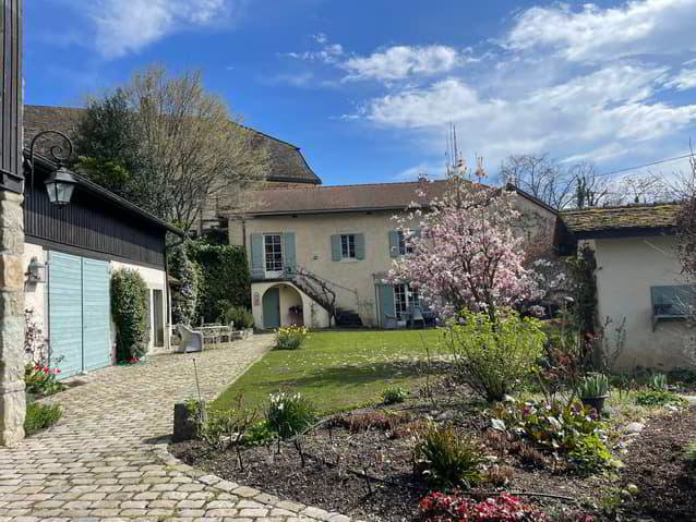 13.5 rooms House to buy in Presinge - image 1/7