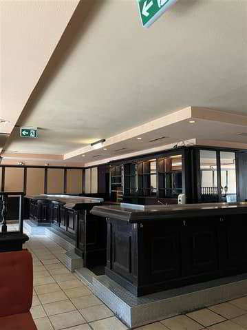 Bureau & Commerce null pièces à louer à Sion - image 1/8
