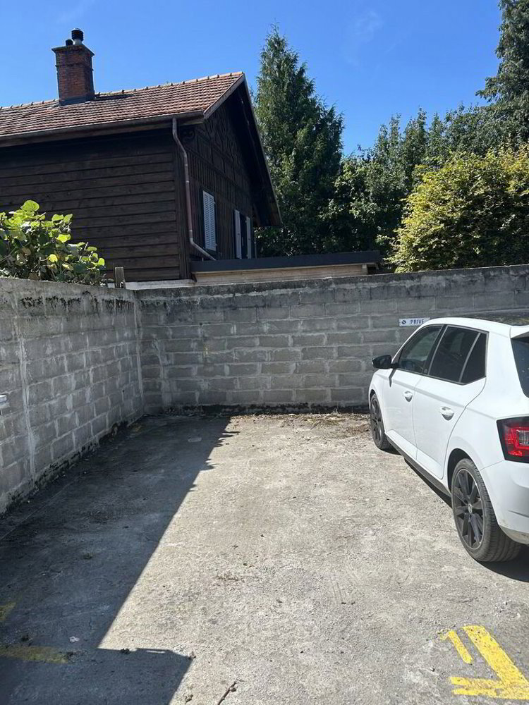 null Zimmer Parkplatz, Garage zu vermieten in Yvonand - Bild 1/1