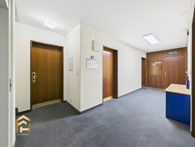 null Zimmer Büro zum verkaufen in Sierre - Bild 1/13