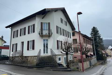 Bureau & Commerce null pièces à acheter à Courgenay - image 1/1