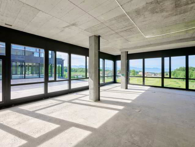 Bureau & Commerce null pièces à louer à Cheseaux-sur-Lausanne - image 1/13