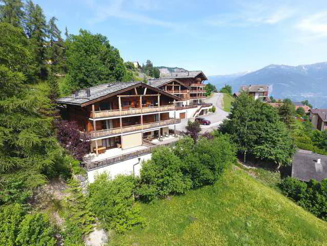 2.5 rooms Apartment to buy in Ovronnaz - image 1/13