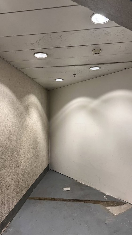 null rooms Office & Commercial for rent in Petit-Lancy - image 1/6