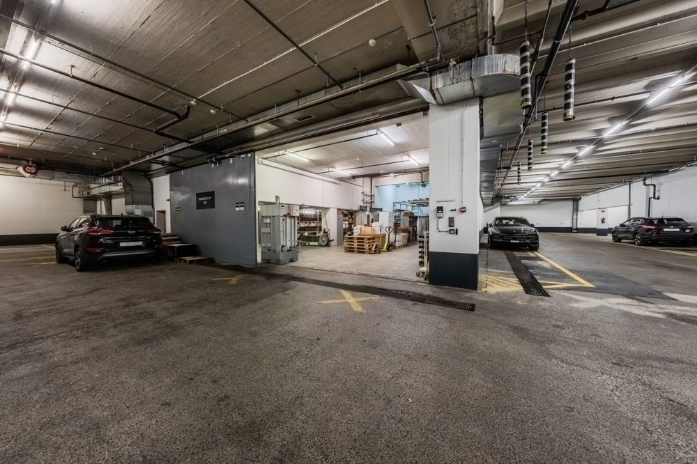 null rooms Office & Commercial for rent in Zurich - image 1/17