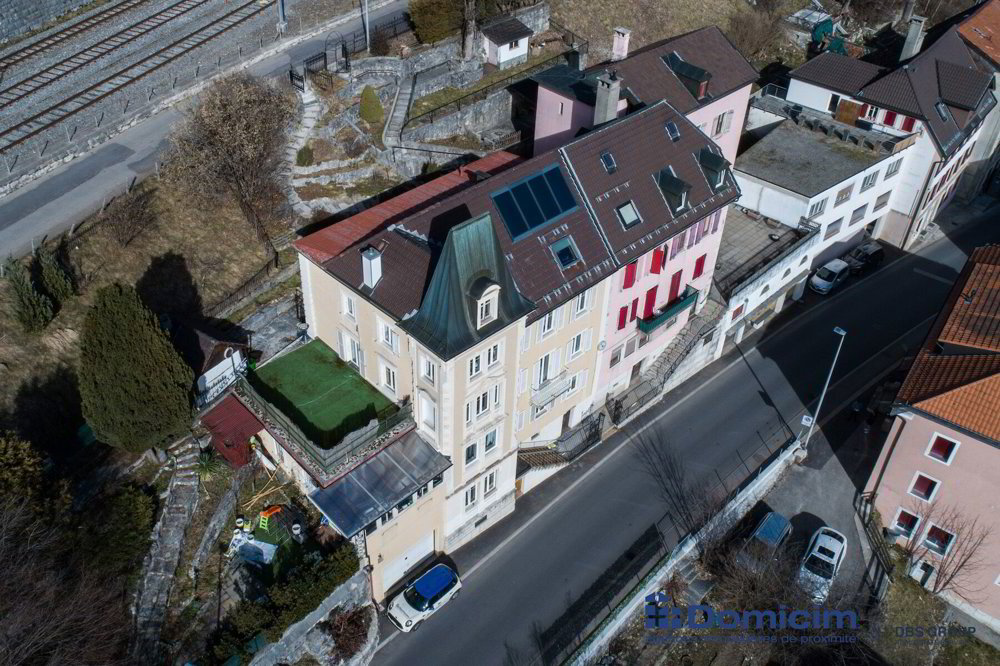 Ufficio & Commercio di null locali in vendita a Le Locle - immagine 1/10