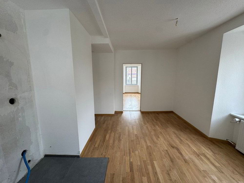2.5 Zimmer Wohnung zu vermieten in St-Imier - Bild 1/12