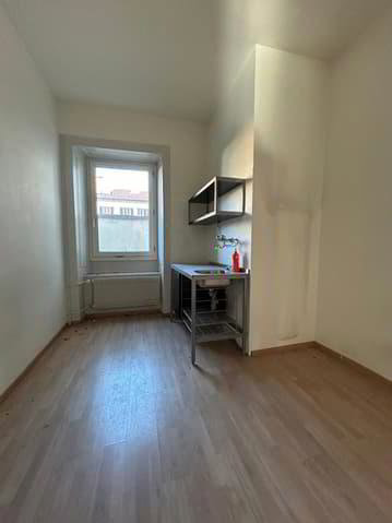 null Zimmer Büro zu vermieten in La Chaux-de-Fonds - Bild 1/9