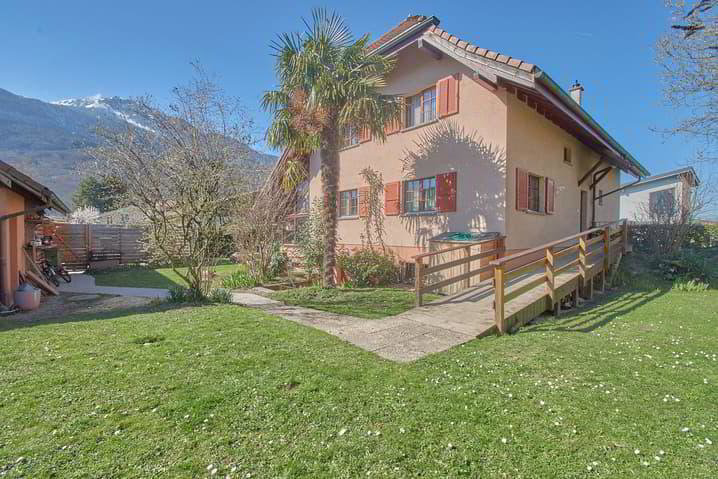 Maison 6.5 pièces à acheter à Collombey - image 1/7
