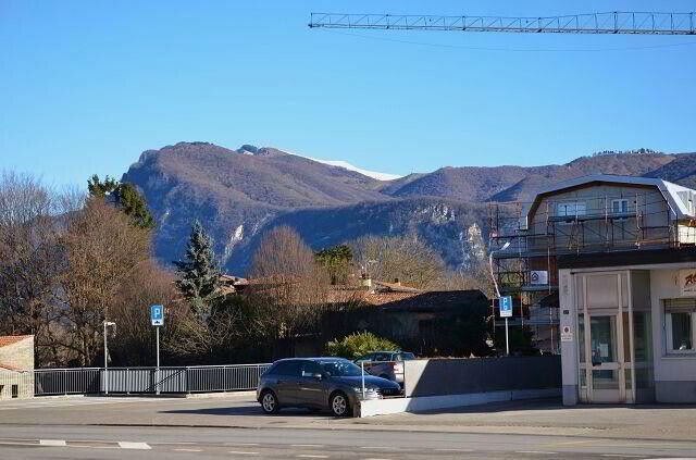Bureau & Commerce null pièces à acheter à Genestrerio - image 1/13