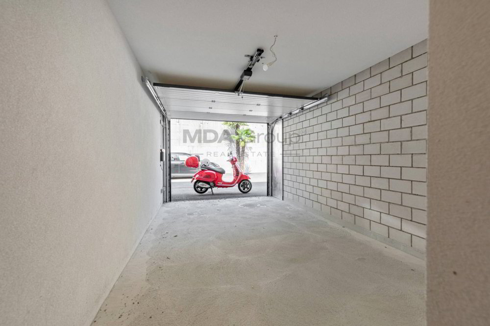 3 rooms Apartment to buy in Barbengo - image 1/15