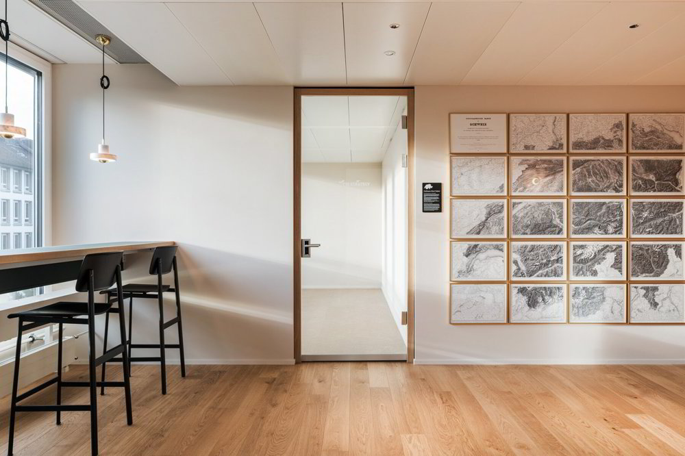 Bureau & Commerce null pièces à louer à Zürich - image 1/10