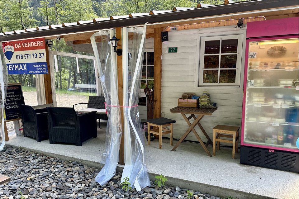 2 Zimmer Büro zum verkaufen in Cauco - Bild 1/13